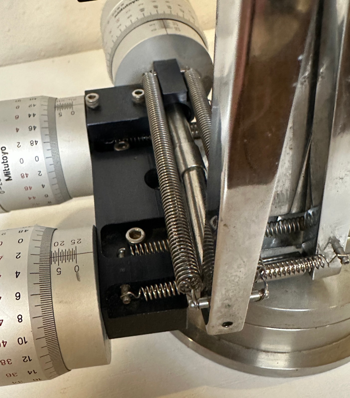 Sutter Instruments MP-85 L Huxley Style manipulator superresolution, patch clamp