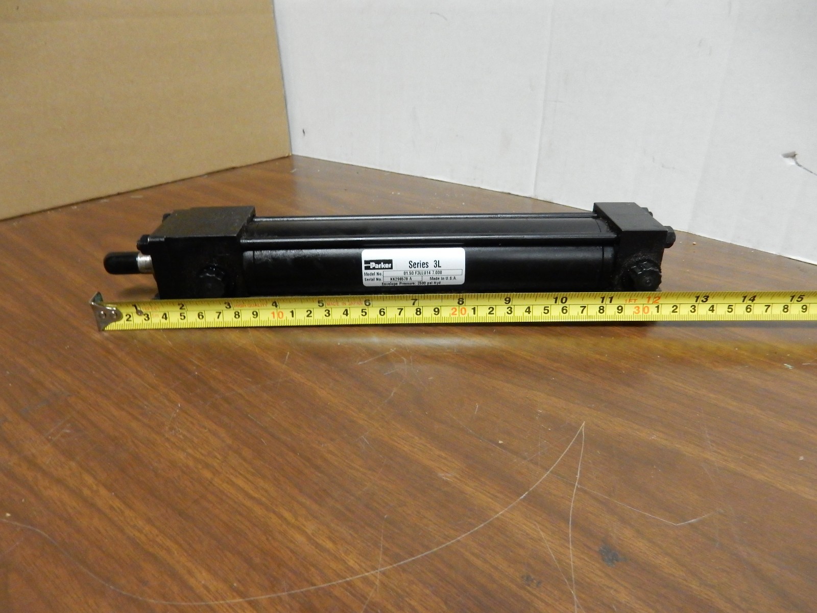 PARKER SERIES 3L 01.50 F3LLU14 7.000 HYDRAULIC CYLINDER NEW
