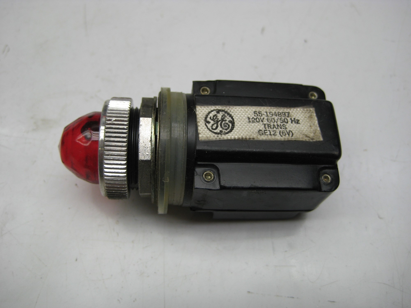 GENERAL ELECTRIC 55-194897 INDICATOR LIGHT RED NSNP