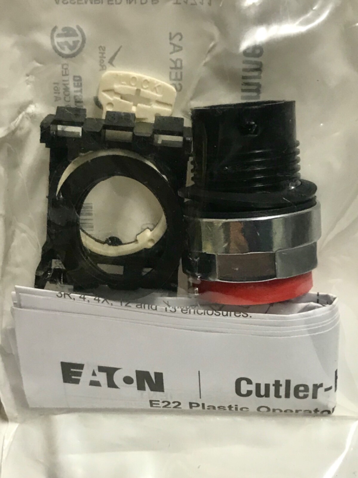 EATON CUTLER HAMMER E22E2 Extended Red Non Illuminated Pushbutton