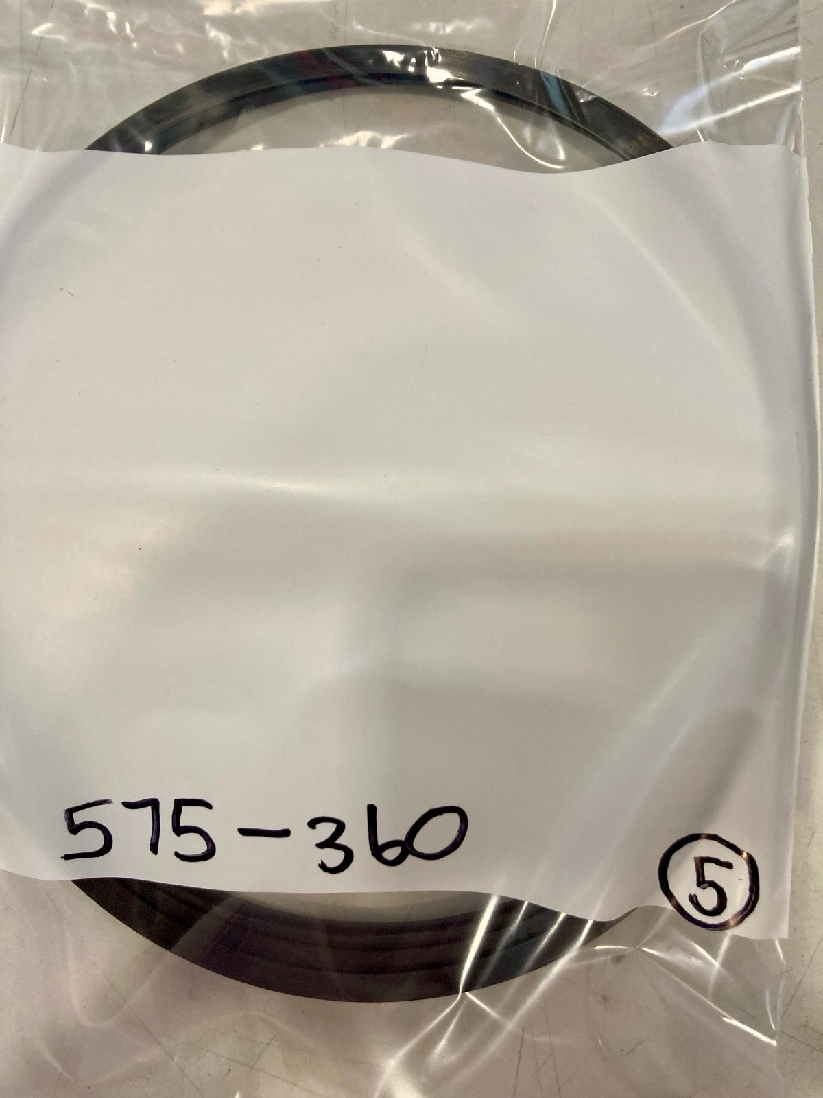 575-360 Hydraulic Back-Up Ring 5.875″ ID x 6.250″ OD x 0.070″ H (Pack of 5)