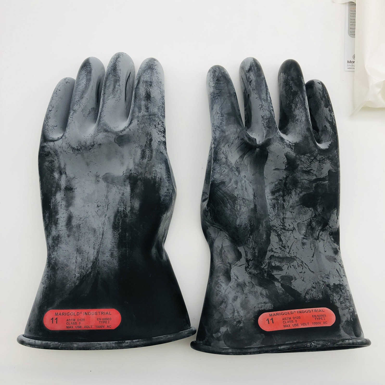 Marigold RIGCL011B/11.0 Electrical Insulating Gloves Rubber Sz 11 Class 0 11″