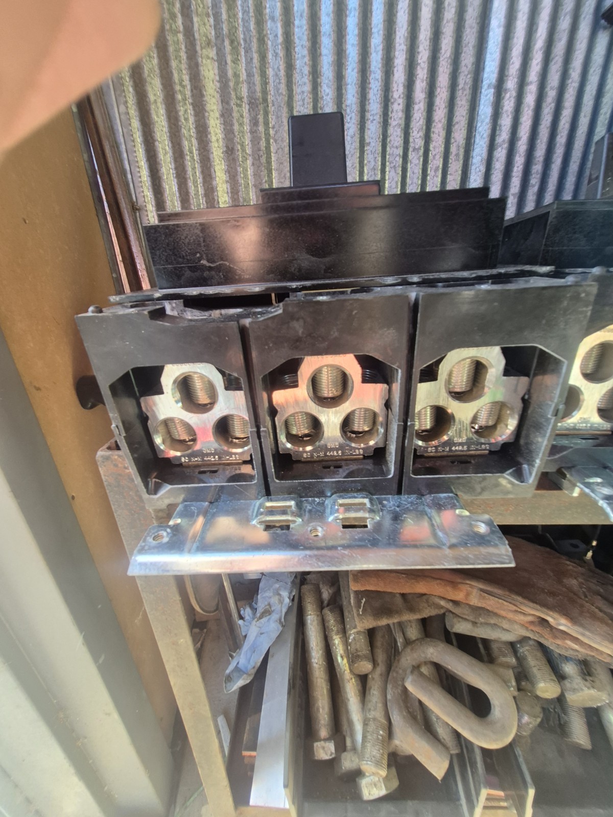 Schneider Electric Square D 600V Molded Case Circuit Breaker – 500A