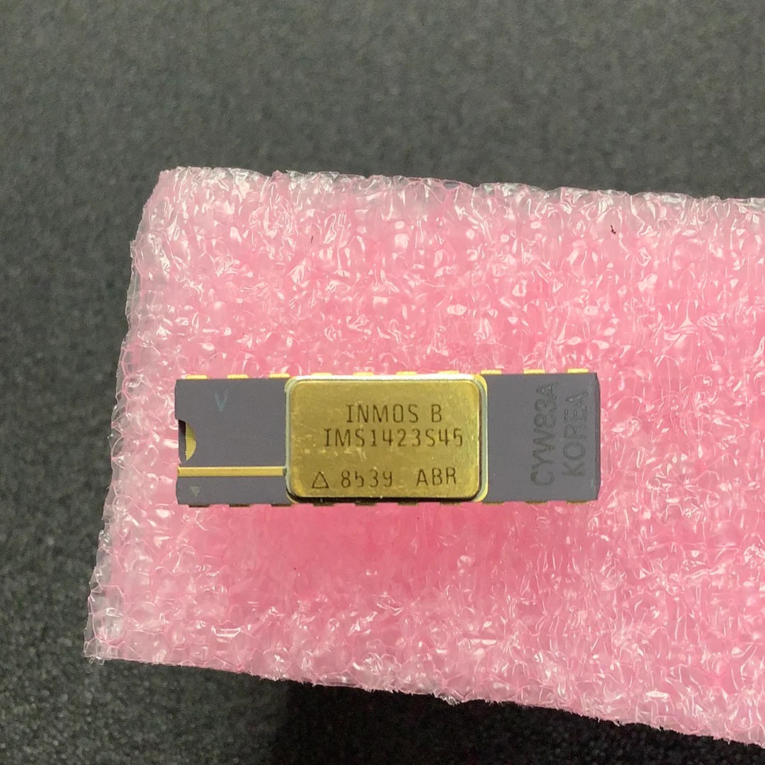 IMS1423S45 – INMOS/89 – 16K Static RAM 4K x 4-Bit