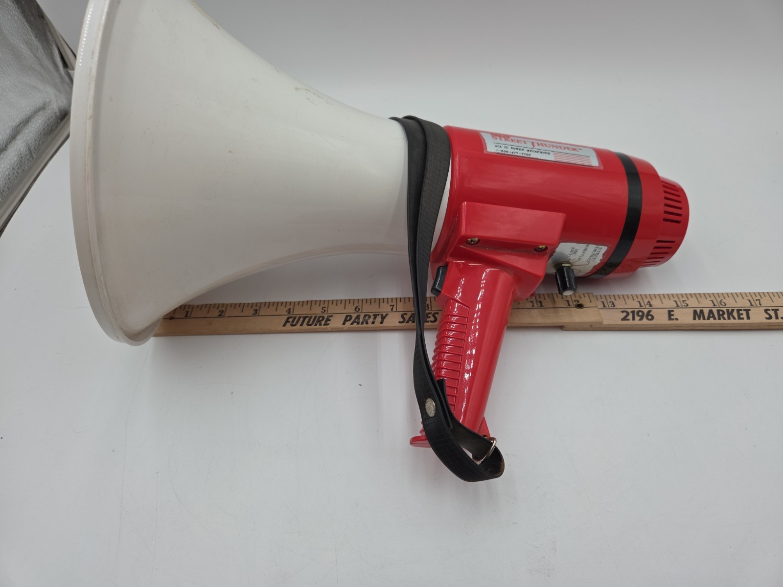Galls Street Thunder Megaphone Bull Horn 15” W/ 9” Cone – Parts or Repair