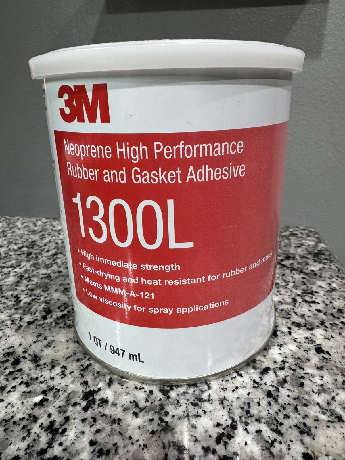3M Neoprene High Performance Rubber and Gasket Adhesive 1300L, Yellow