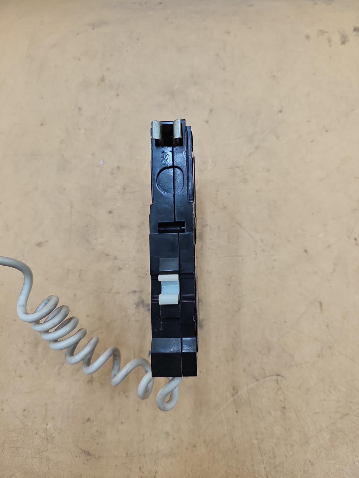 Square D QO120GFI 1 Pole 20 Amp Type QO Plug On Ground Fault Circuit Breaker
