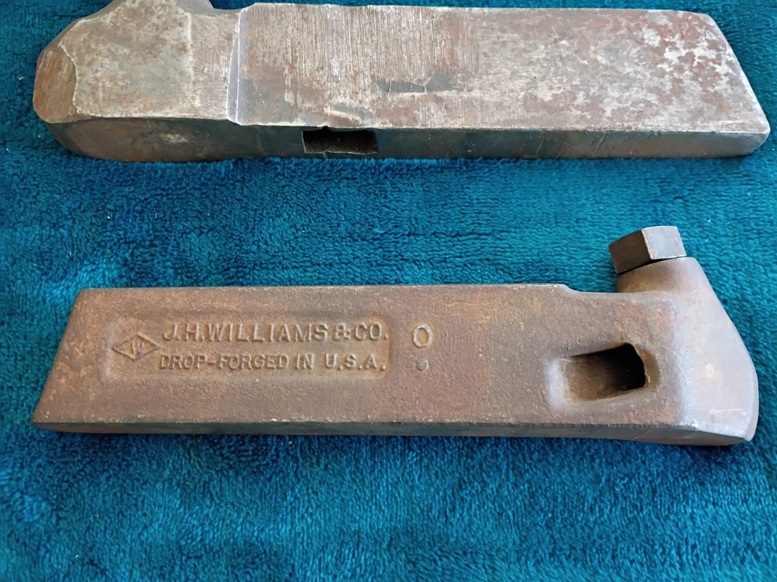 WILLIAMS No. 2-R TOOL HOLDER for ENGINE LATHE and 3-S Tool Holder Unknow Brand.