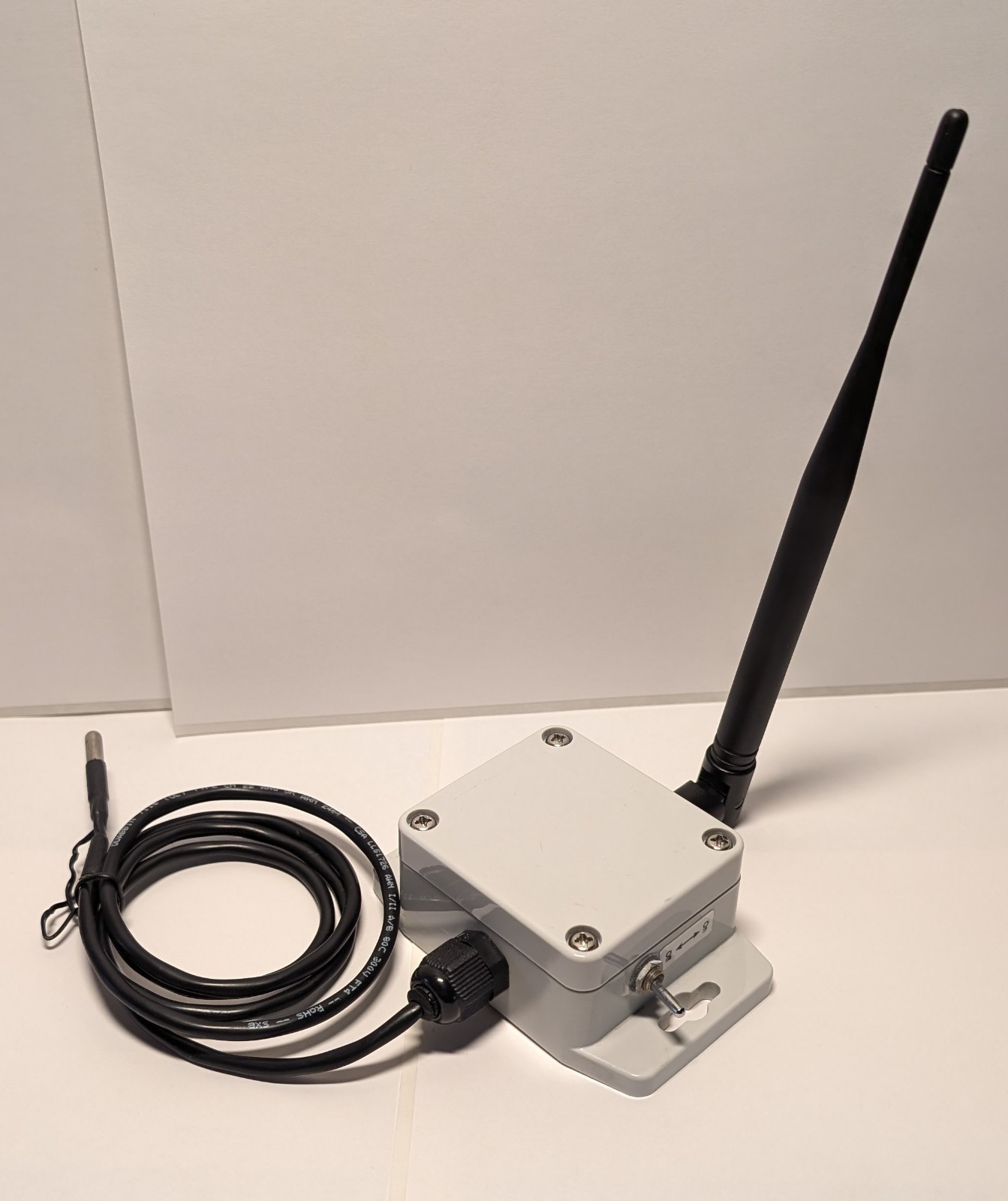 Monnit Industrial Wireless Temperature Sensor MNS2-9-IN-TS-ST-L03