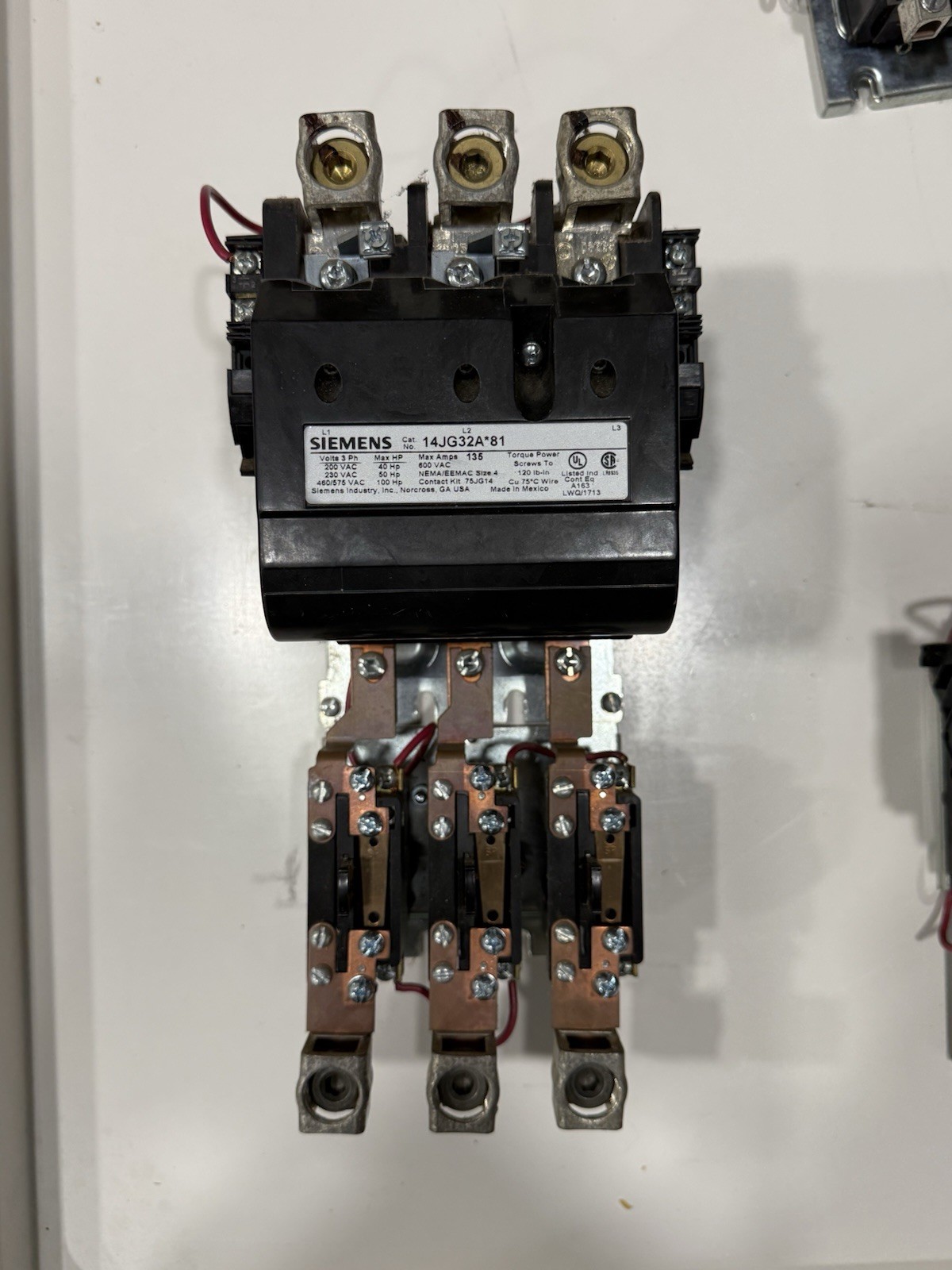 Siemens 14JG32A*81 Size 4 Starter 460 V 135 Amps 100 HP 120V Coil