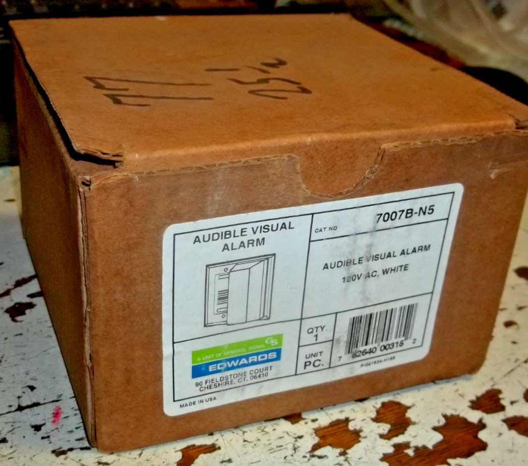 EDWARDS AUDIBLE VISUAL ALARM 7007B-N5 120VAC WHITE (EE3)