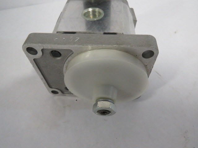 Casappa PLM20.11.2R0 Polaris 20 Hydraulic Gear Pump .69in3/cm 250BAR NOP