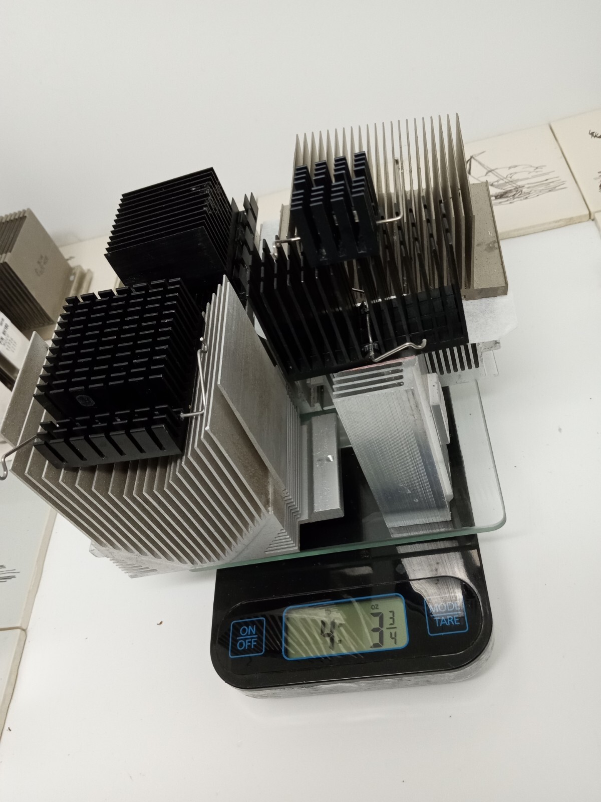 Lot Of 28 Vintage Computer Aluminum Heat Sinks Large & Small Variety 21 Lb 10 Oz
