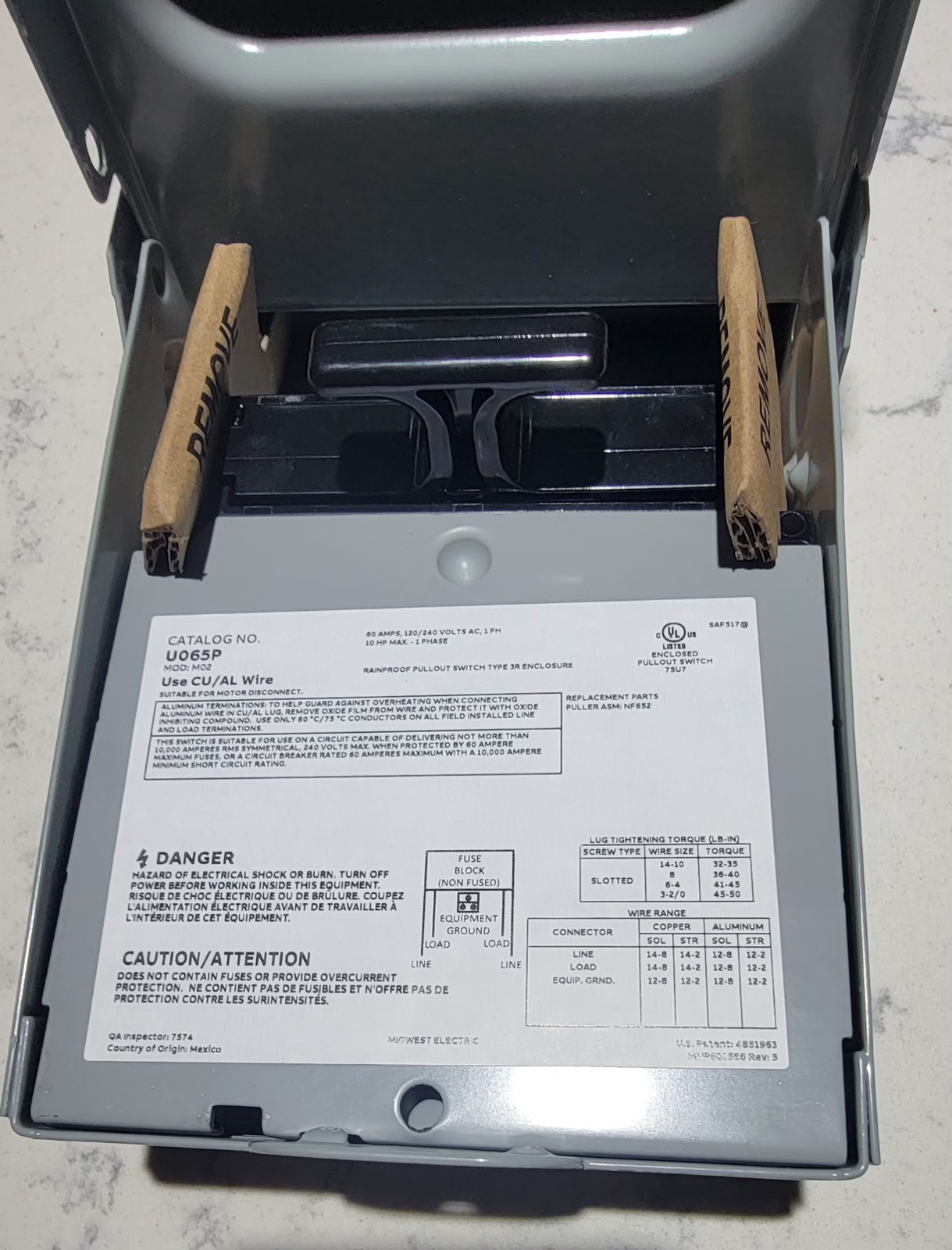 Midwest U065P Rainproof Pullout Disconnect Switch, 60 Amps, 240v AC, 10 hp