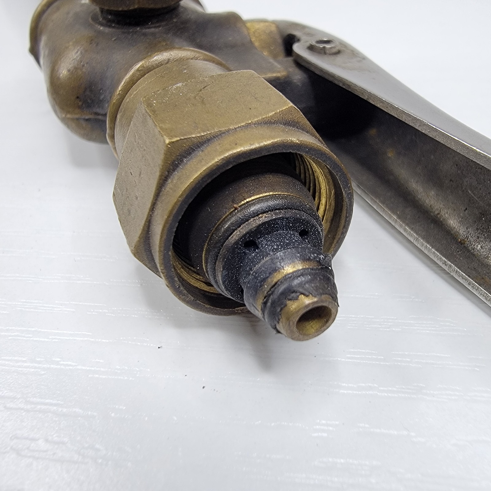 Victor Firepower CA 250 Cutting Torch Attachment & 142C Unbranded Oxy Acetylene