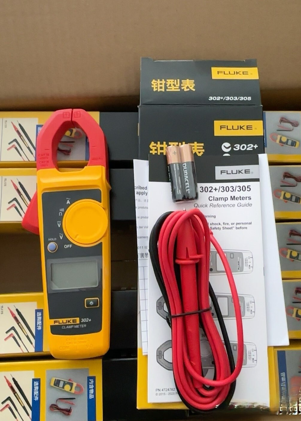 FLUKE Handheld 302+Digital Clamp Meter Tester AC / DC Volt Amp Multimeter