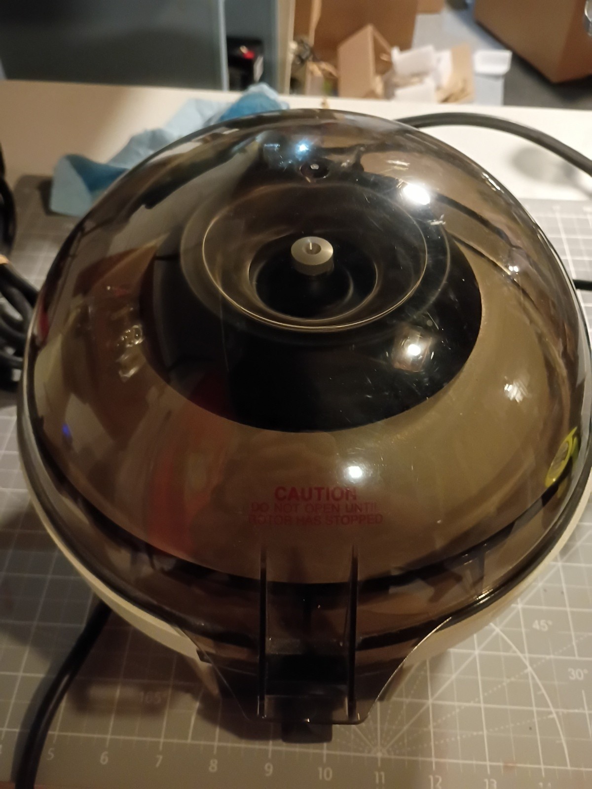Becton Dickinson Adams Compact II Centrifuge 0225 with 6 Place Rotor