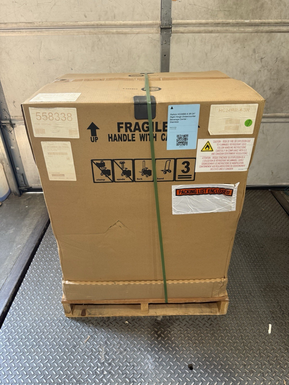 Perlick Undercounter Beverage Center – Brand New