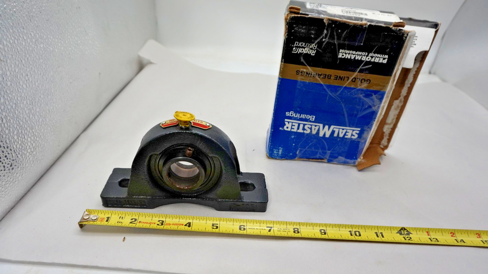 Sealmaster NP-19 Two Bolt Pillow Block Bearing Unit 1 3/16″ Bore 700183