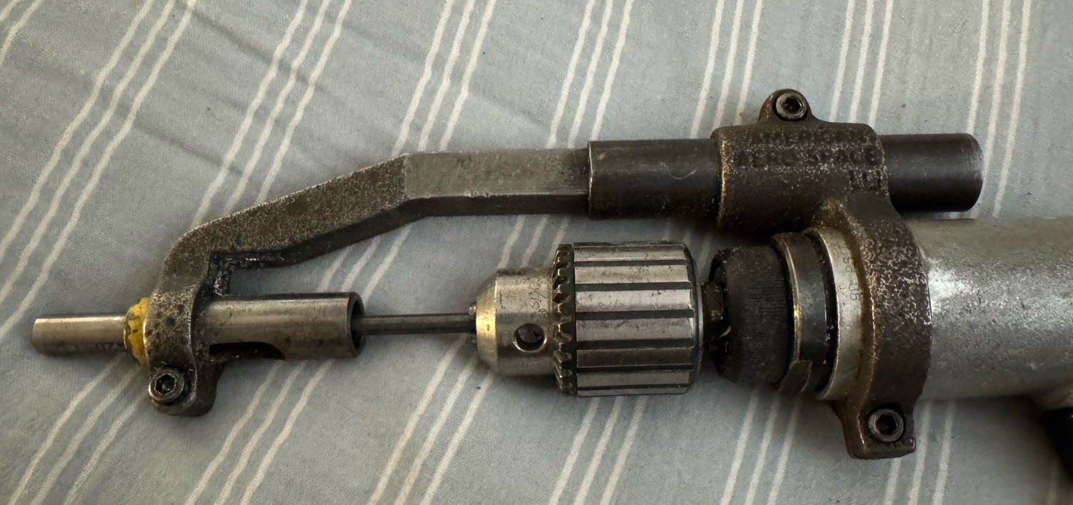 Dotco Pneumatic Pistol Grip Jacobs Drill Aircraft W/America Aerospace Attachment