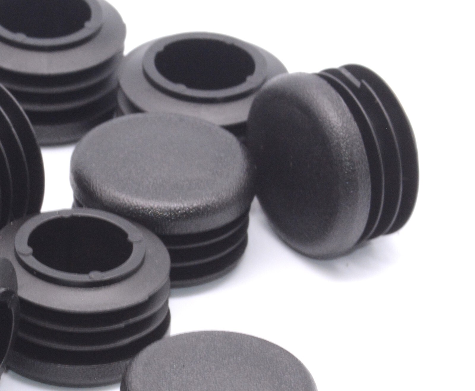 Round Pipe End Plugs for Steel Pipe Tubular Bumper Caps Various Sizes