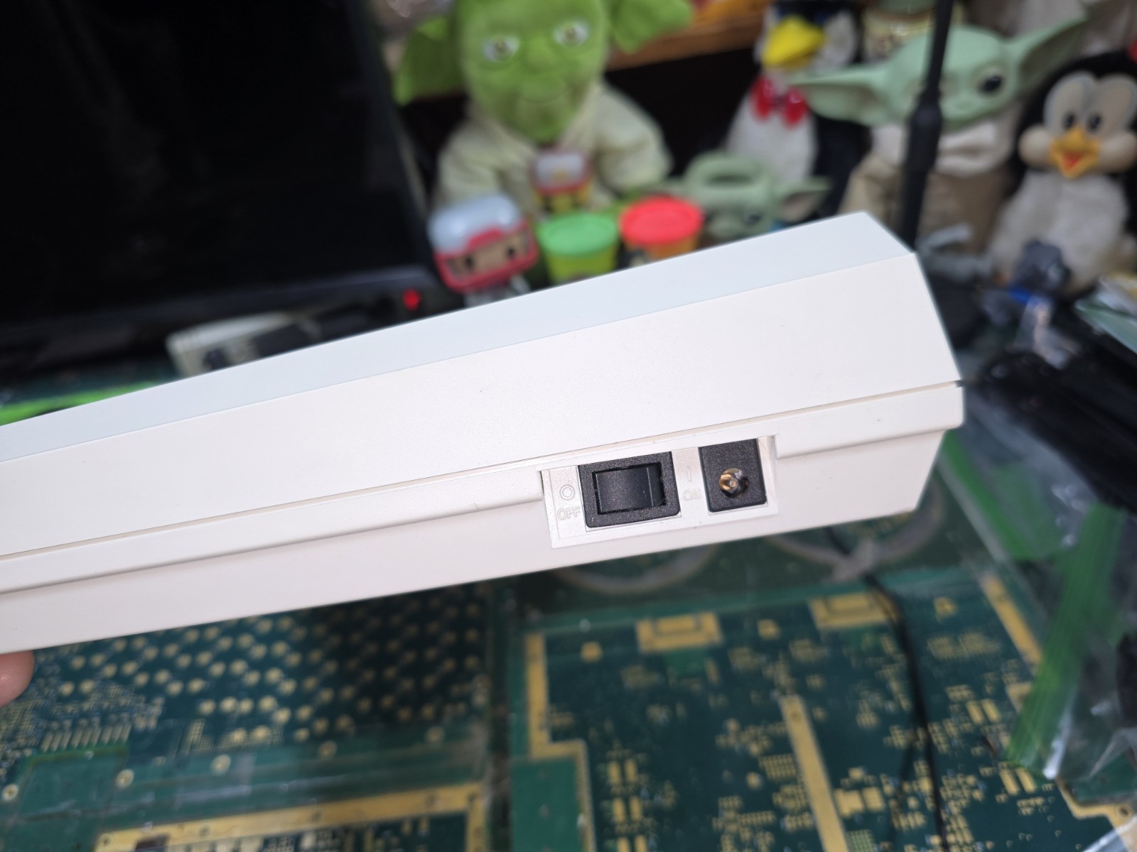 Brother EP-150 Electronic Typewriter – Battery Operated – No AC Adapter-Untested
