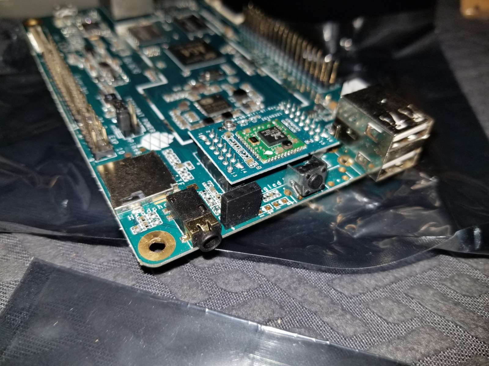 Pine64 PA64-1GB ARM Single Board Computer Development Board lot+Case+7″ Screen