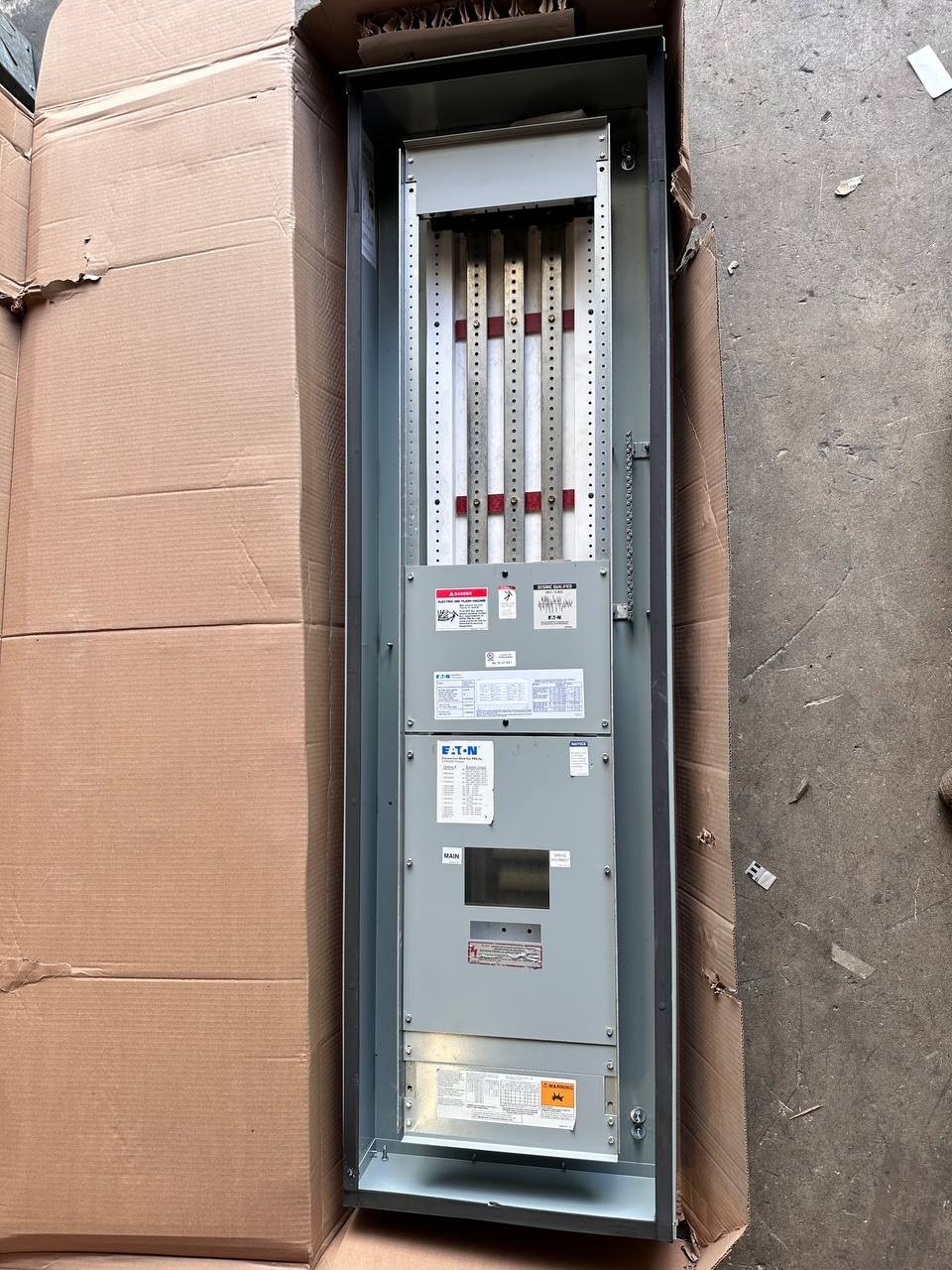 EATON PRL3a 600A 480 277V 3PH NEMA 3R Outdoor 60 inch