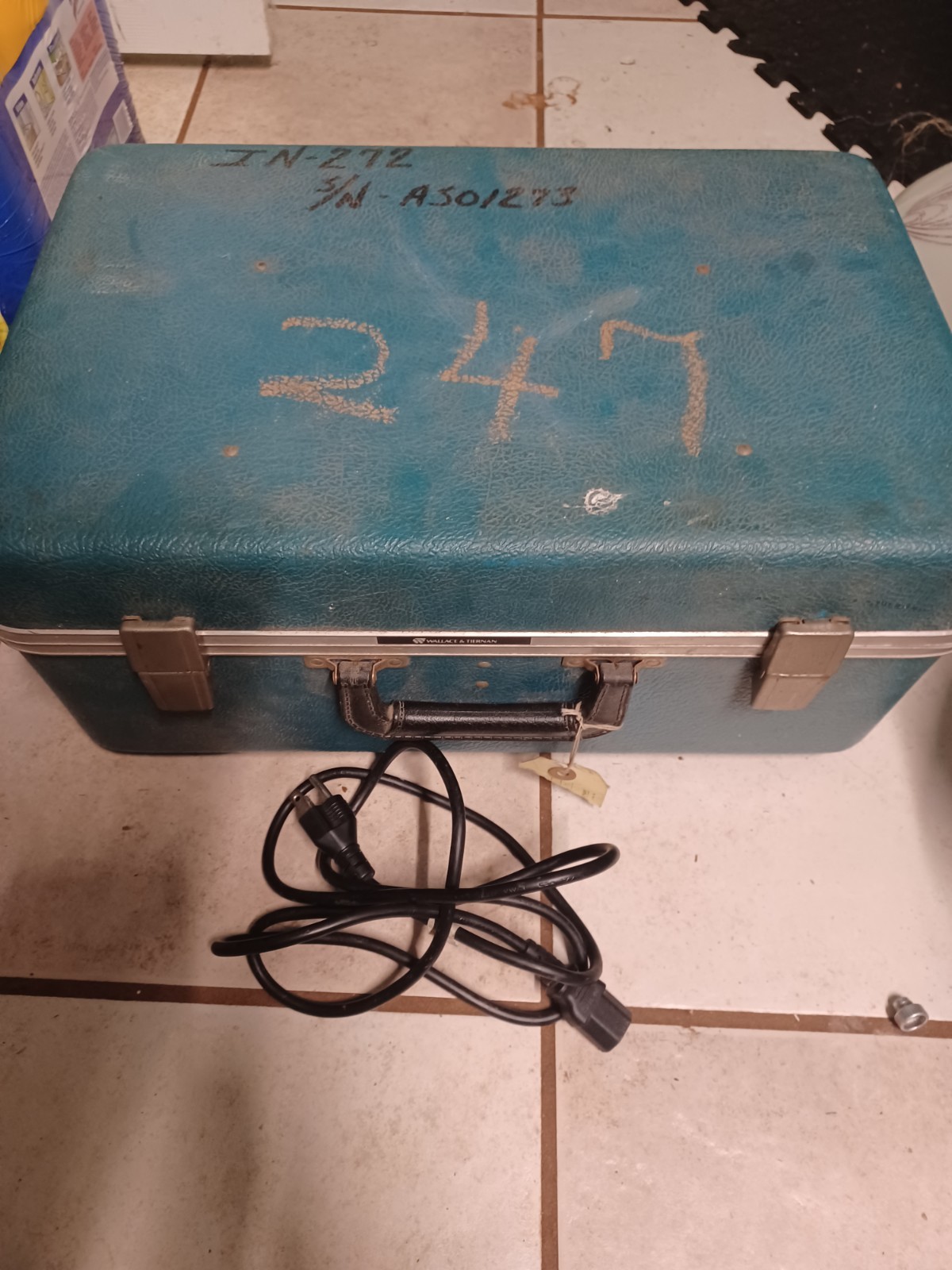 Wallace & Tiernan 65-125 Electro-pneumatic Calbirator