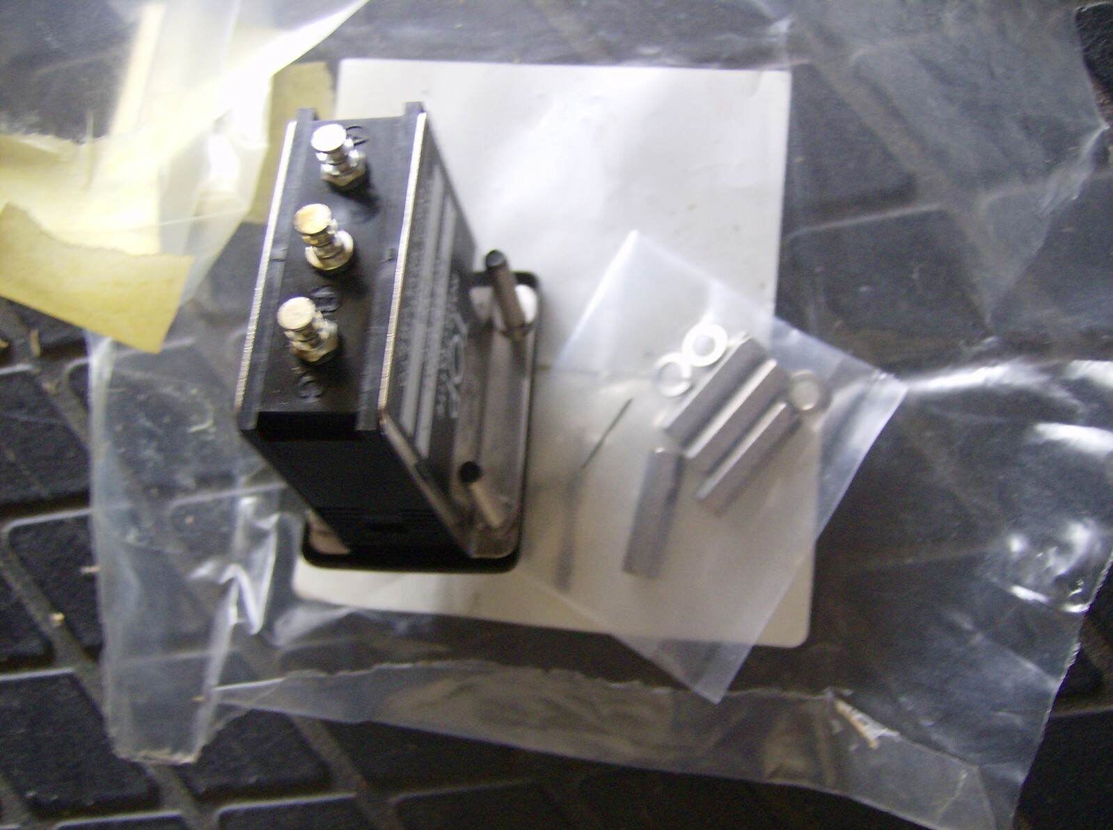 6210011036475 LIGHT INDICATOR 1101-A1-C1-F2-N1 EATON TOP ROTO-TELLITE