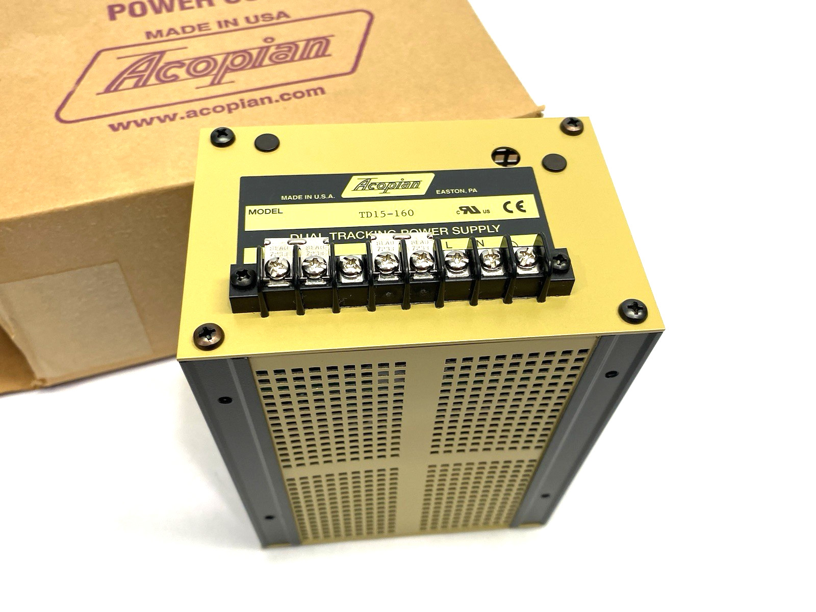Acopian TD15-160 Dual Tracking Power Supply 105-125 Input Voltage