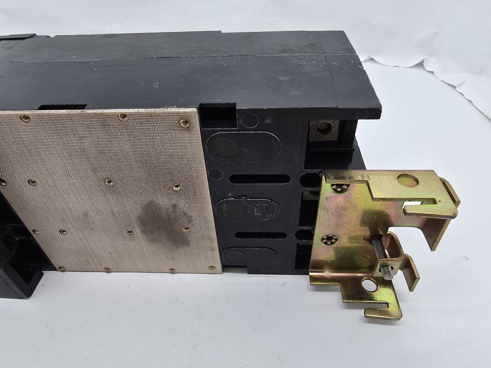 Square D KA36225 I-Line Circuit Breaker 225A 3P 3PH 600VAC 250VDC 25KA KA