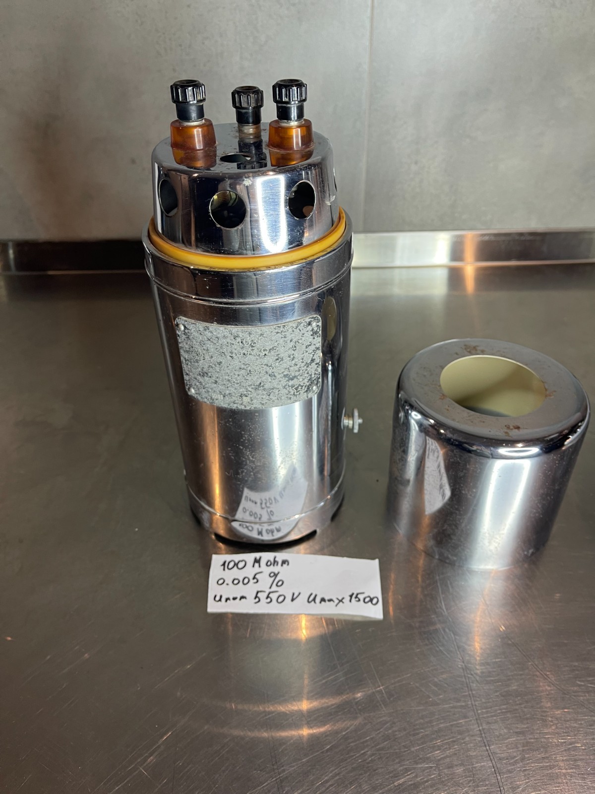 100 Mohm 100 MΩ Resistance Standard Resistor Calibrator Accuracy 0.005% Tested