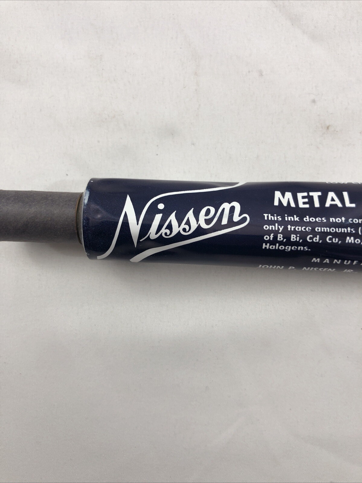 New NISSEN Metal Marker in Yellow 5/64″ in Original Box Low Chloride NOS