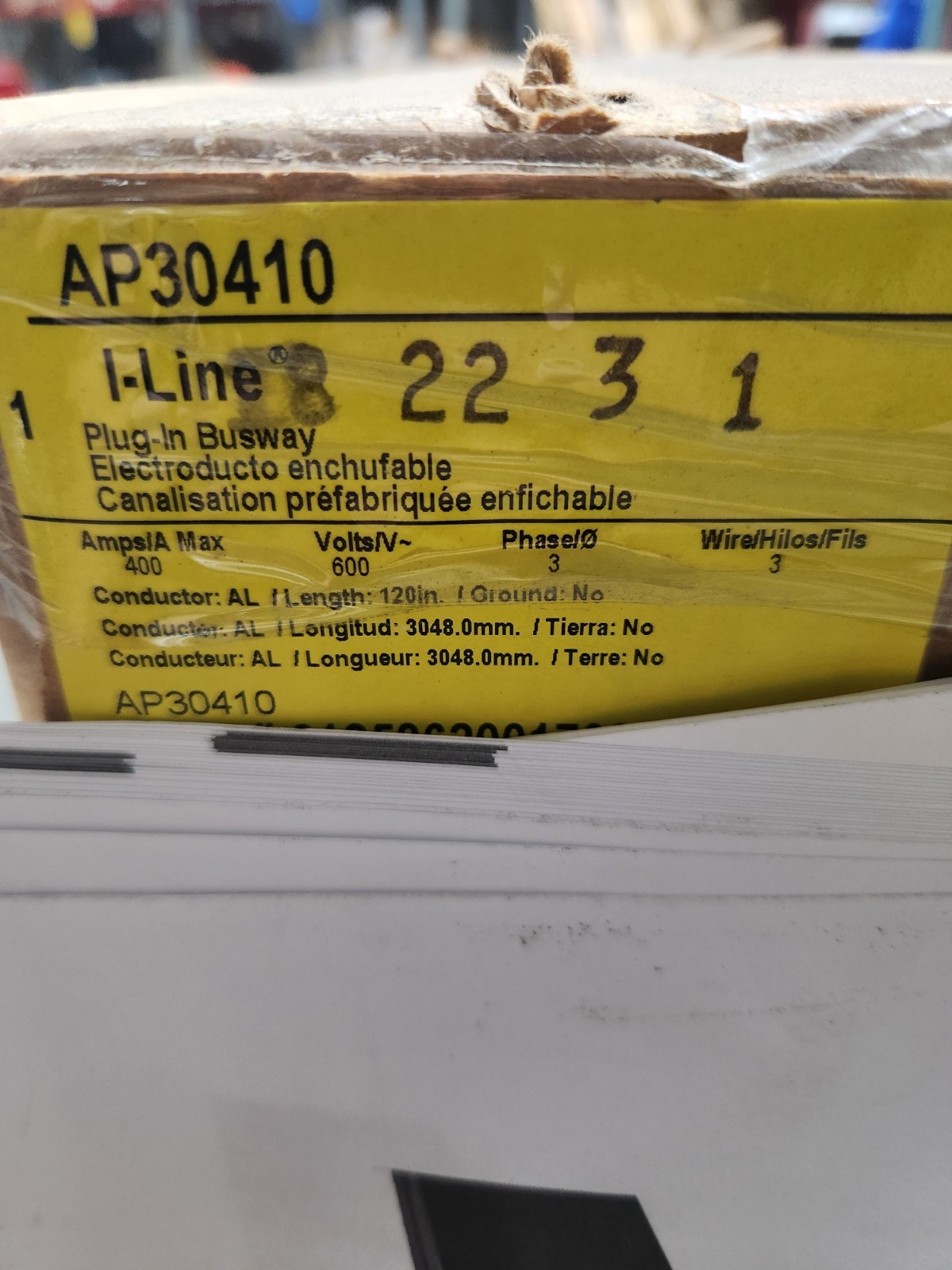 AP30410 SQD I-LINE PLUG-IN BUSWAY 400A 600V NEW BUYER RESPONSIBLE FOR SHIPPING