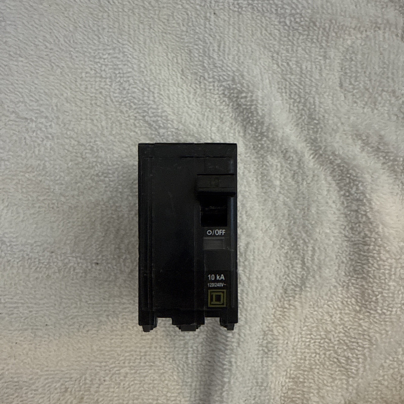 Square D 10A QO-210 2-Pole 10 Amp 120/240V Plug-In Circuit Breaker