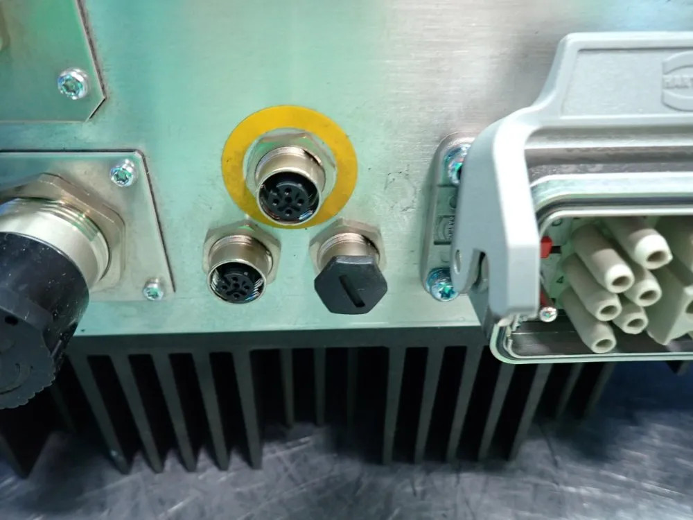 SEW EURODRIVE PHC21A-A075M1-E31A-00 MOVIPRO DRIVE & APPLICATION CONTROLLER