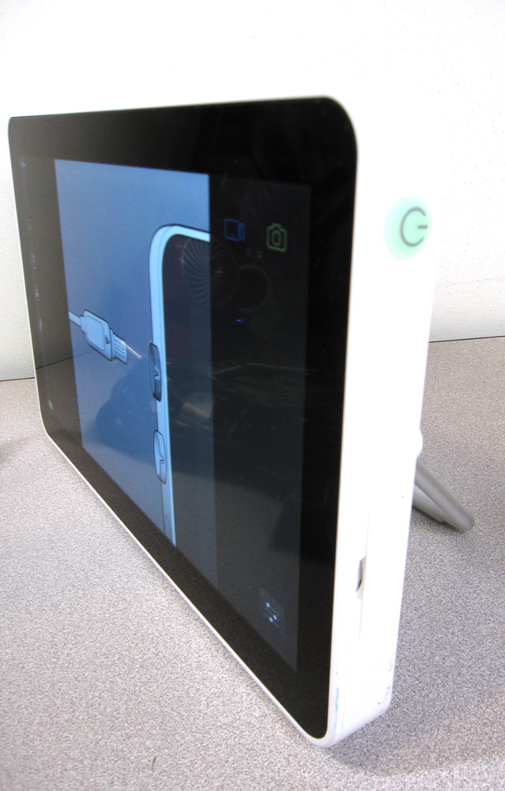 Ambu aView 2 Advance 405011000 Touchscreen Monitor, Power Supply, Mount TESTED