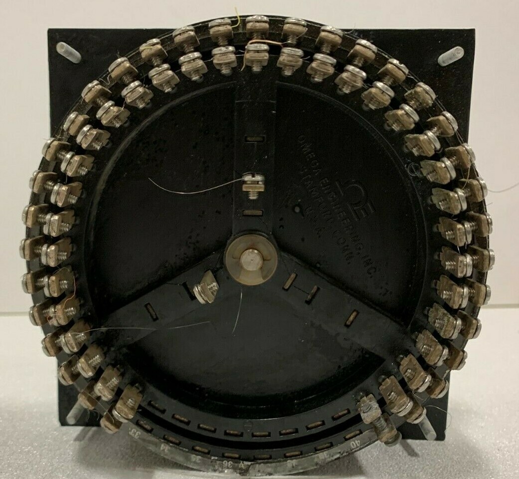 OMEGA ENGINEERING Inc.1-32 Heavy Duty Dial Timer