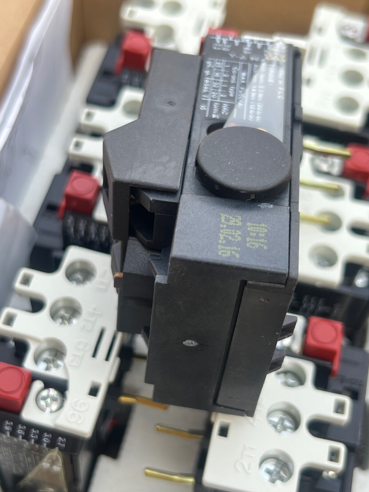 (ONE BOX OF 10 PCS) Danfoss 047H4208 Danfoss Overload relay, TI 16C