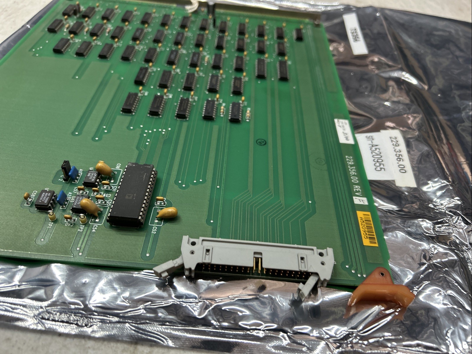 Teradyne TS356 229-356-00 rev.f Free shipping