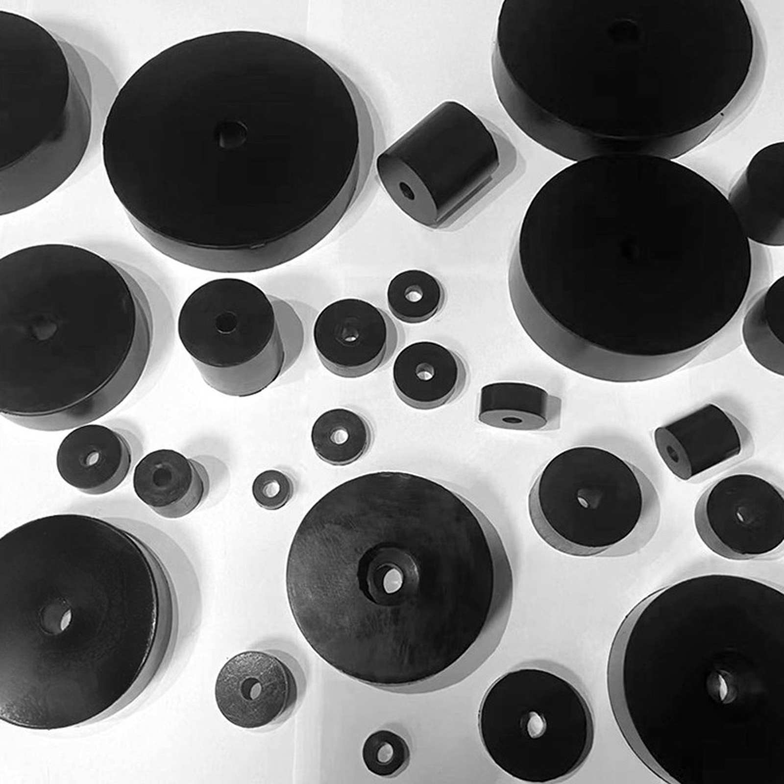 Black Round Rubber Pads OD 9mm-90mm Anti Vibration Isolation Spacer Buffer Block