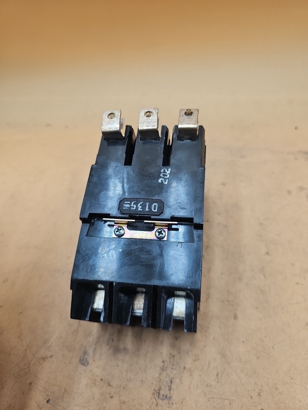 GE General Electric TEY330 3 Pole 30 Amp Type TEY Bolt On Circuit Breaker