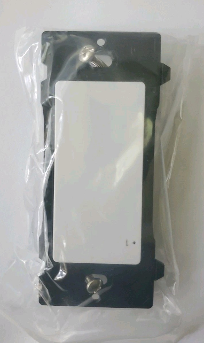 Douglas Lighting Controls WSW-4511-W0C 4000 Series 1-Button Wall White Switch