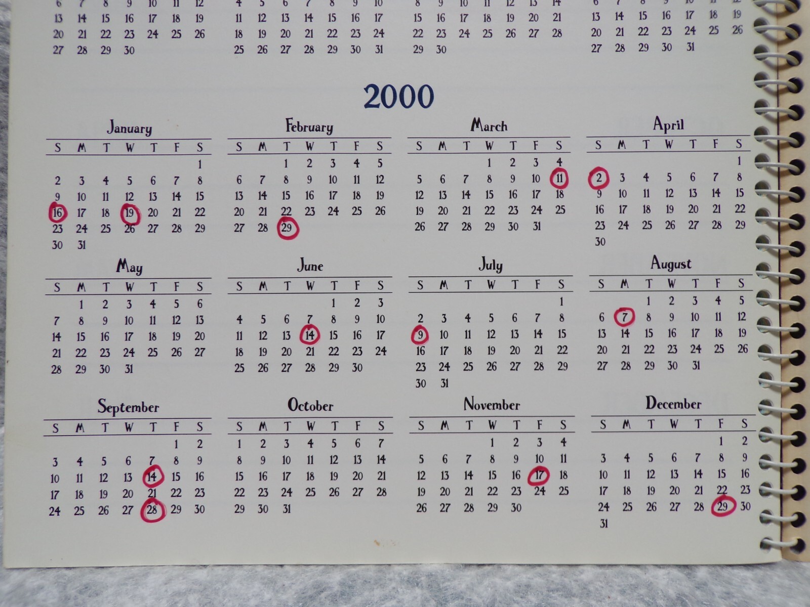 1999 WALLACE AND GROMIT CALENDAR APPOINTMENT BOOK WITH SPIRAL BINDING