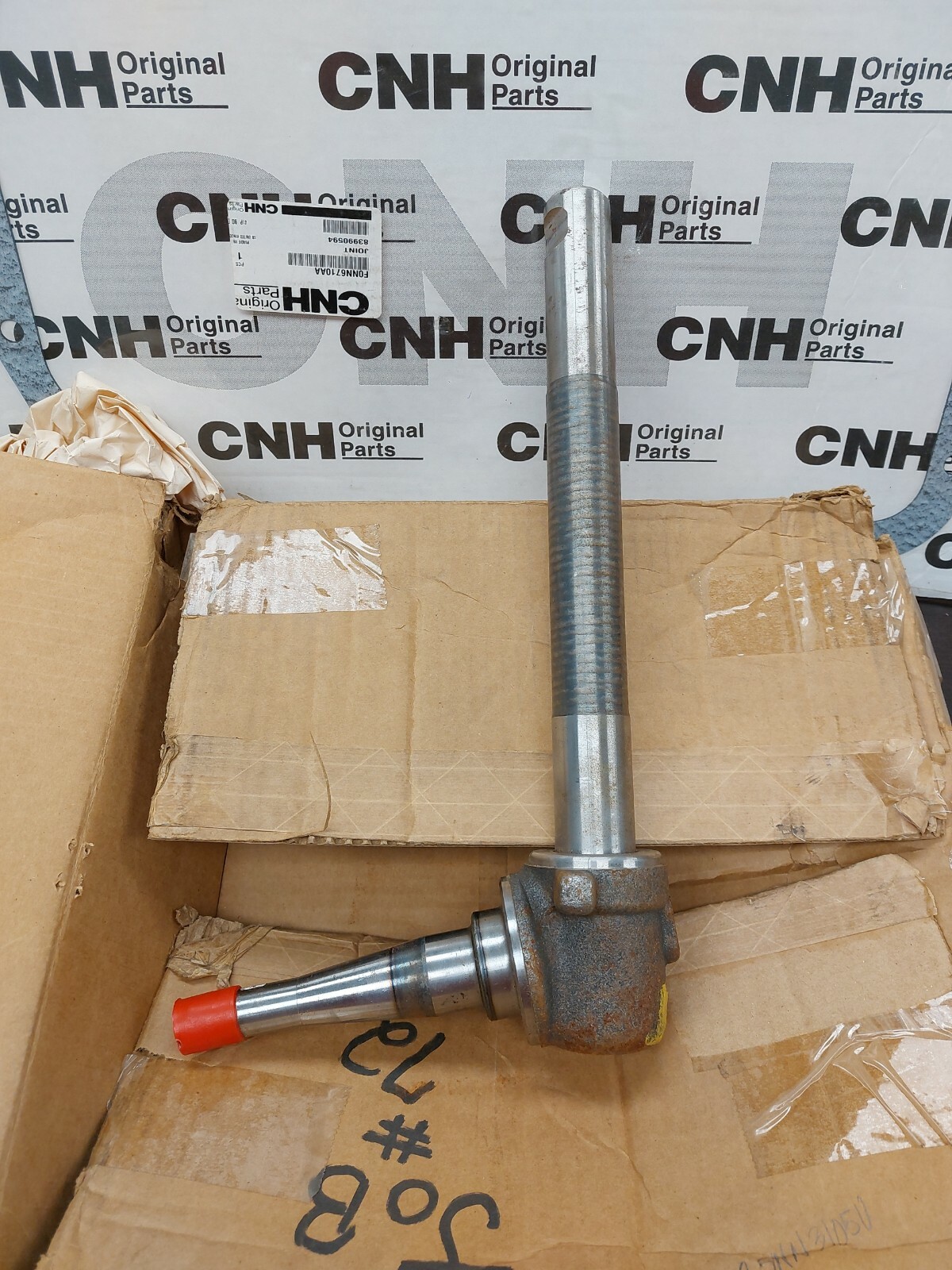TISCO SPINDLE RH FOR NEW HOLLAND FITS 65 MODELS Part # C5NN3105U F2NN3105AA. NEW