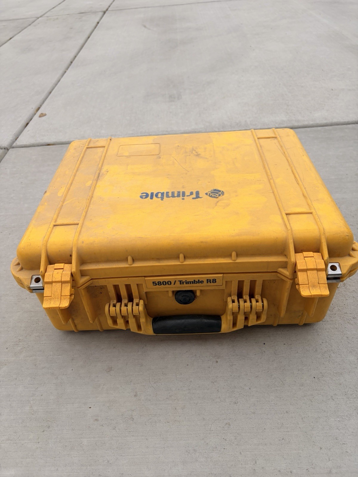Trimble R8 GPS Receiver Kit w/ Hard Case, MPN 60250-66