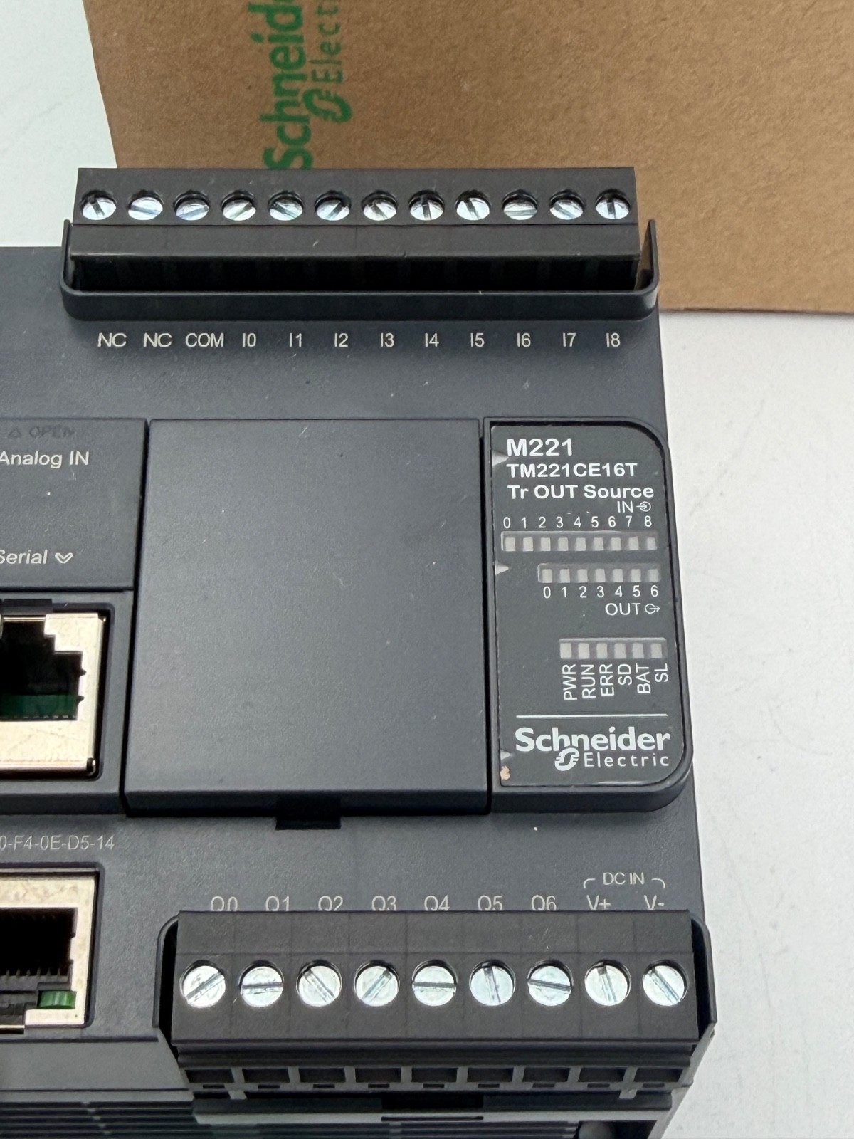 Schneider Electric TM221CE16T Modicon M221 PLC Logic Controller Surplus