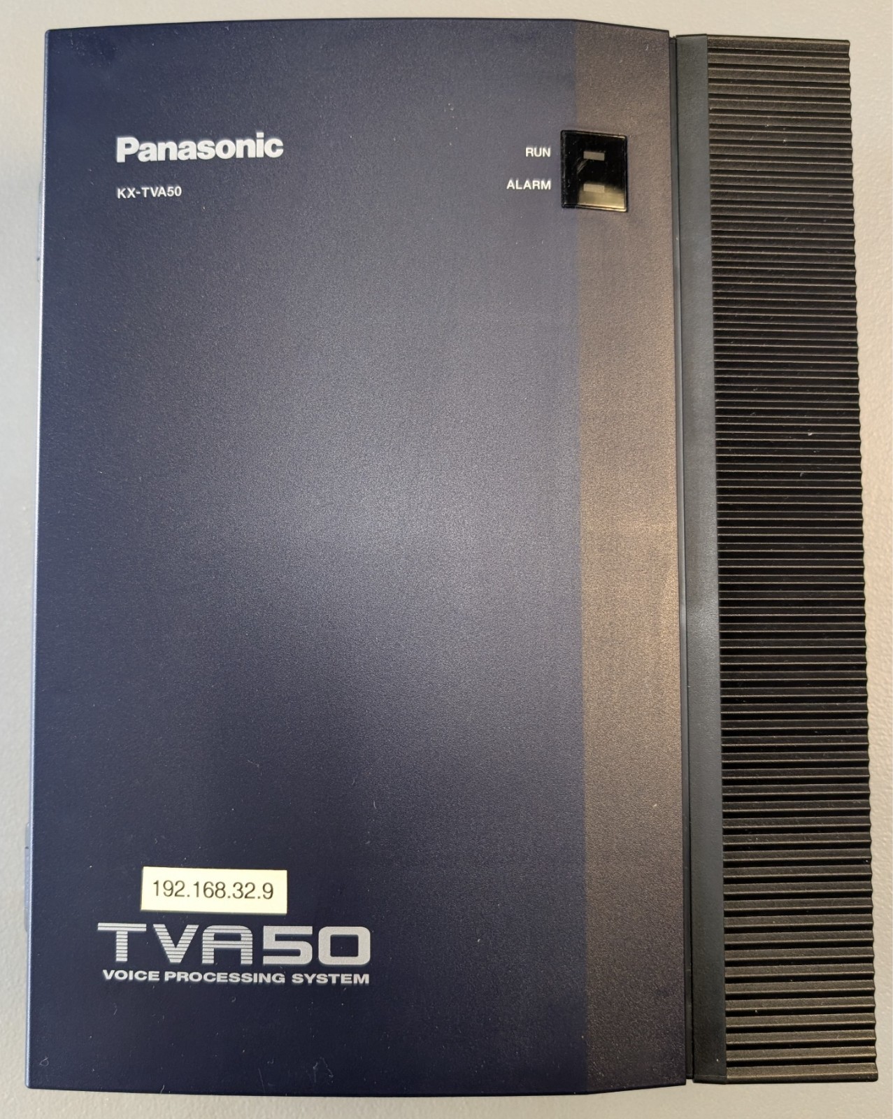 Panasonic KX-TDA50 phone system includes KX-TVA50 VM and 10 phones-EXCELLENT