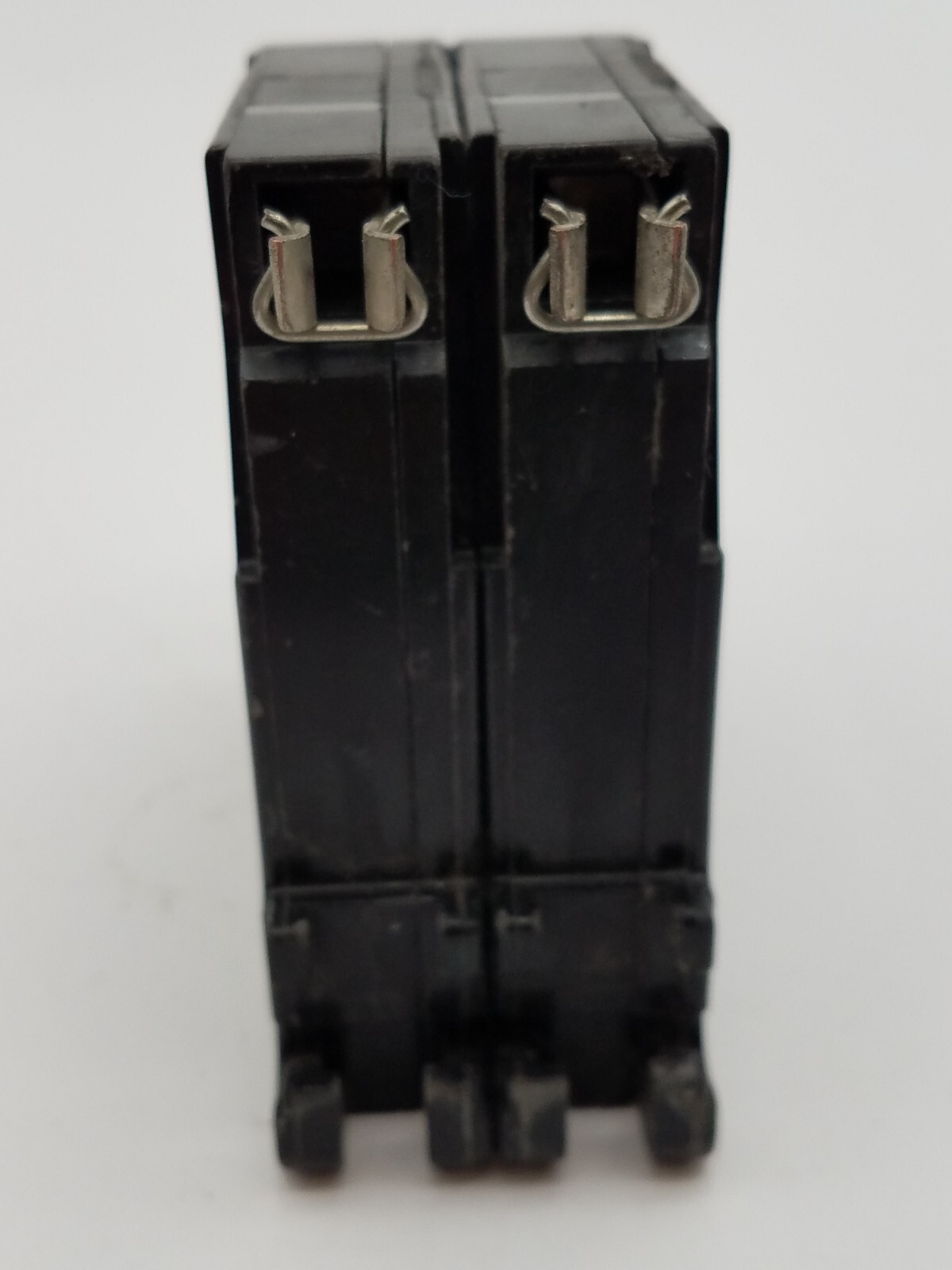 Cutler Hammer CH230 Circuit Breaker 30A 120/240V 2P 30 Amp Plug In Used